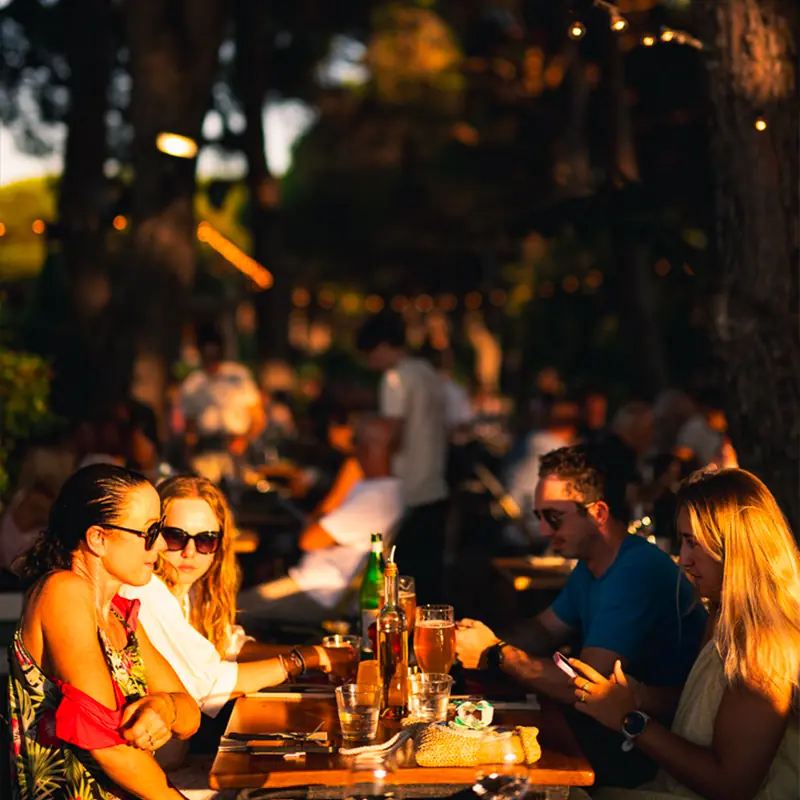 Accueil chaleureux au restaurant Le Will